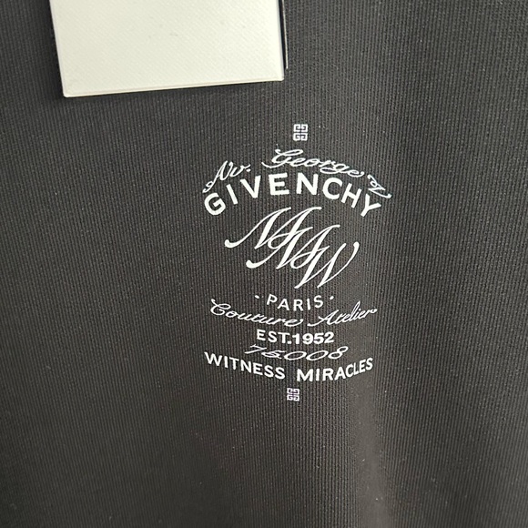 ✨Givenchy Logo-print Sweatshirt✨ - Picture 2 of 3